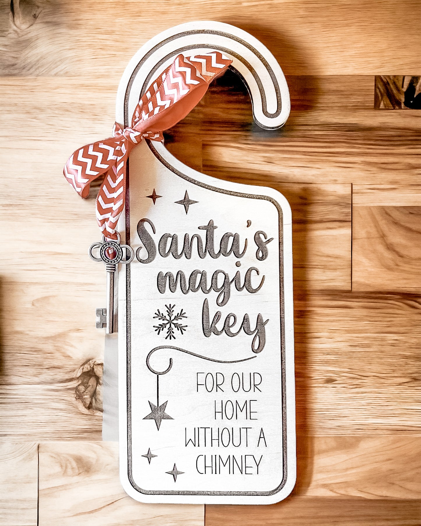 Santa's Magic Key Door Hanger