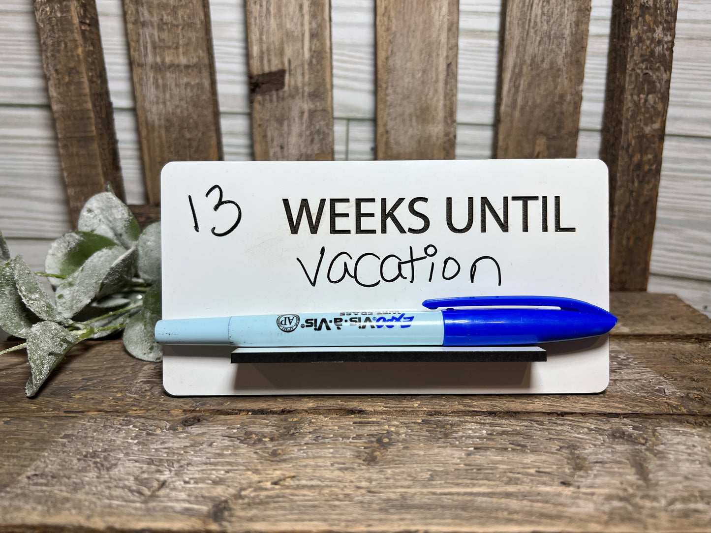 Dry/Wet Erase Countdown stand display